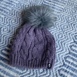 North Face Girl’s Pom Pom Hat